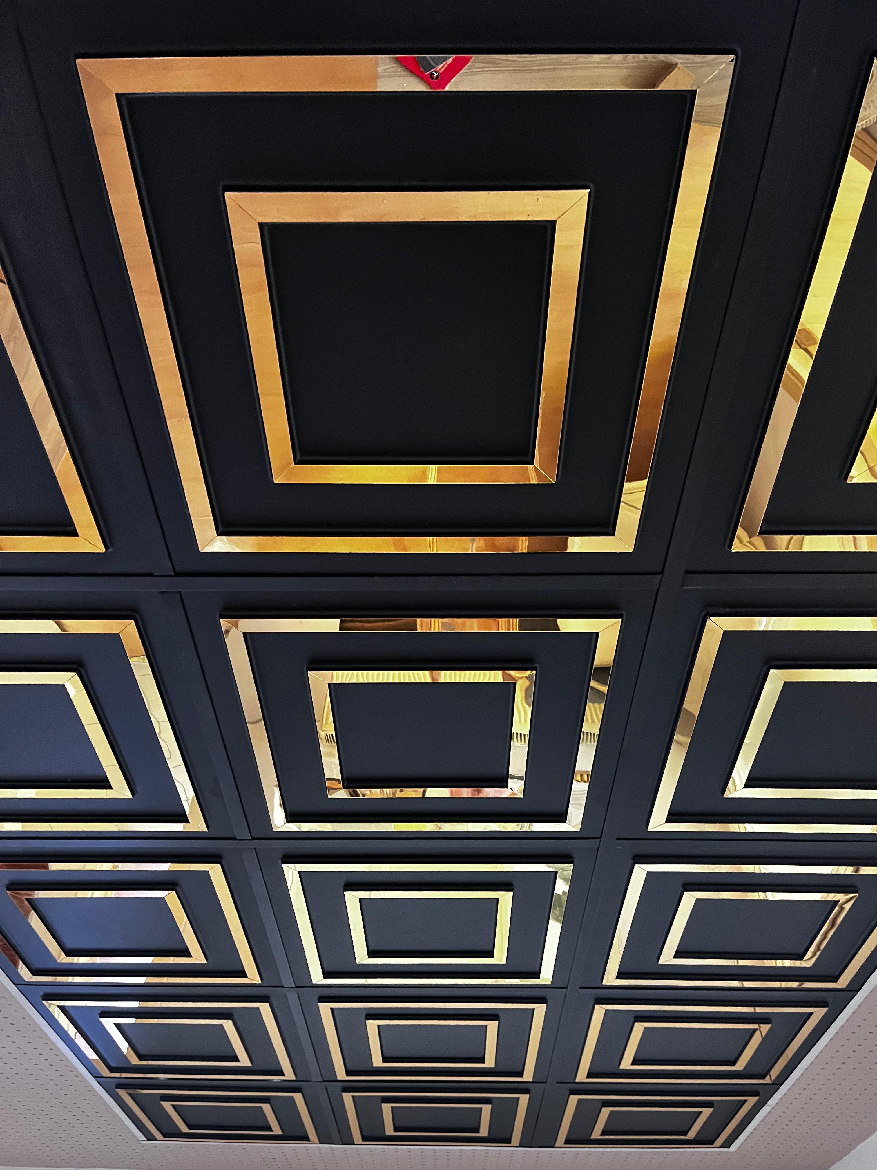 Sala com sanca e iluminação indireta